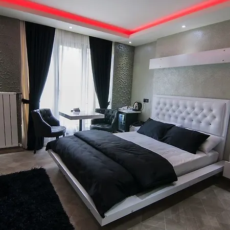Ag & Sisli Hotel 3*